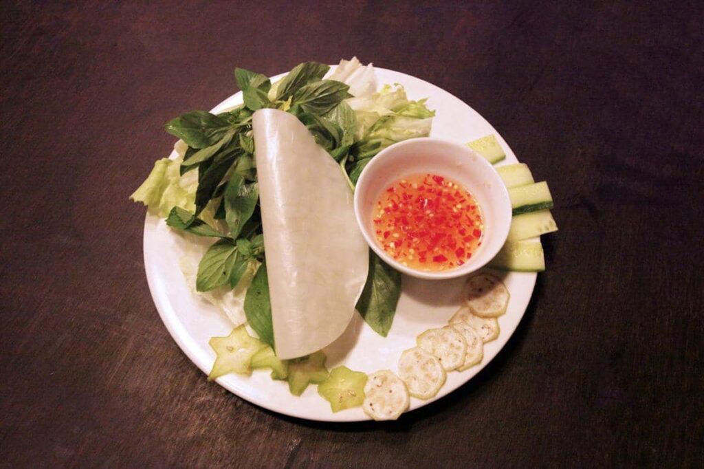 3 Fakta Nutrisi Seblak Kulit Nasi, Lebih Rendah Kalori dari Kerupuk?