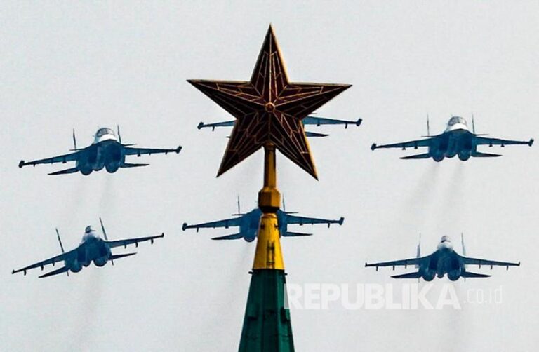 Kejutan di Washington, Utusan dan Warga Rayakan Kemenangan Rusia