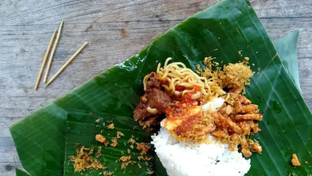 9 Rekomendasi Nasi Jinggo Lezat di Bali, Kuliner Khas Murah dengan Rasa Menggugah Selera