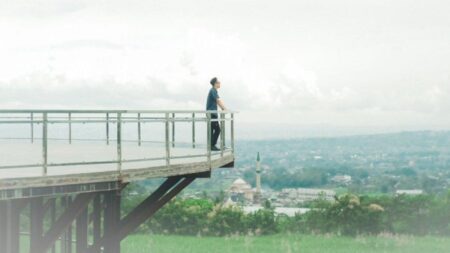 Harga Tiket Malang Skyland Mei 2026, Jembatan Kaca Viral di Jawa Timur