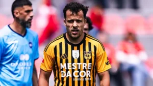 Mahar Rp 6,08 Miliar! Striker Baru Persebaya di Bawah Asuhan Bernardo Tavares