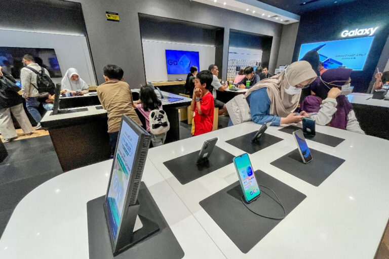 Kerja mogok buruh Samsung mengancam pasokan cip AI global