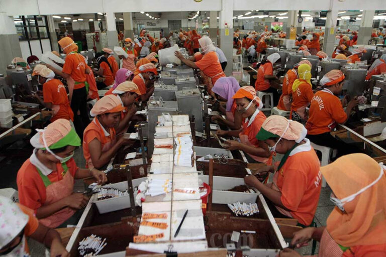 Hentikan Industri, Formasi Tolak Aturan Nikotin dan Tar Baru