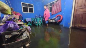 Kuwu Ambulu Cirebon: Masalah Terbesar Warga Bukan Gatal, Tapi Kesehatan Mental yang Terus Teror