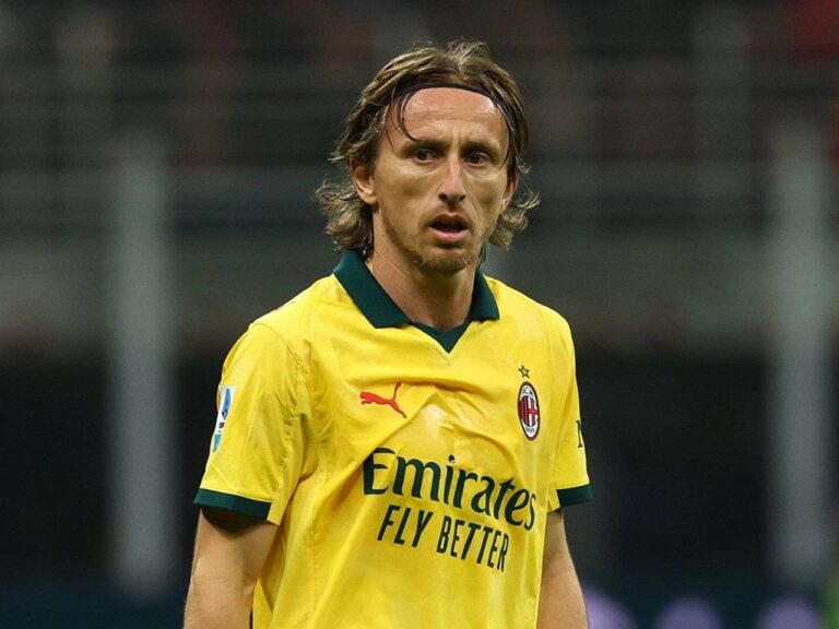AC Milan Siap Lepas 5 Striker Tanpa Gol, Luka Modric Perpanjang Kontrak Karena Allegri