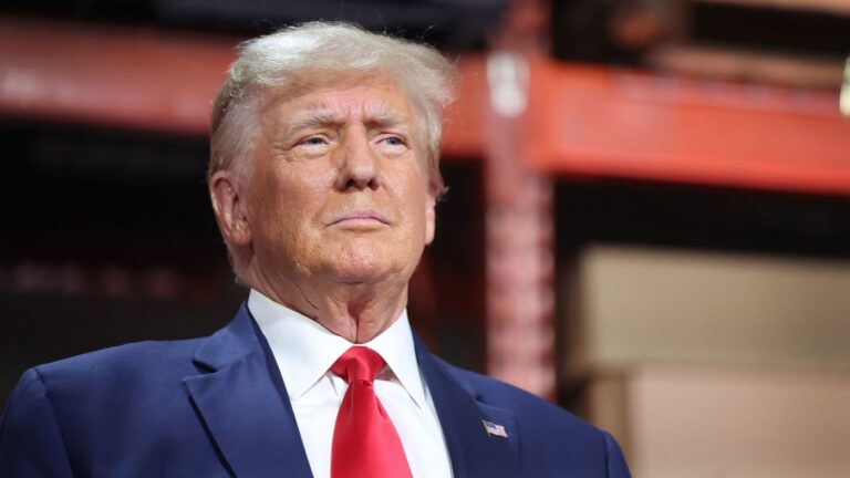 Trump Tegaskan Kekuasaannya Tanpa Batas Usai Perang Lawan Iran