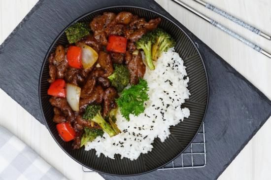 7 Menu Rice Bowl Lezat dan Praktis Dibuat