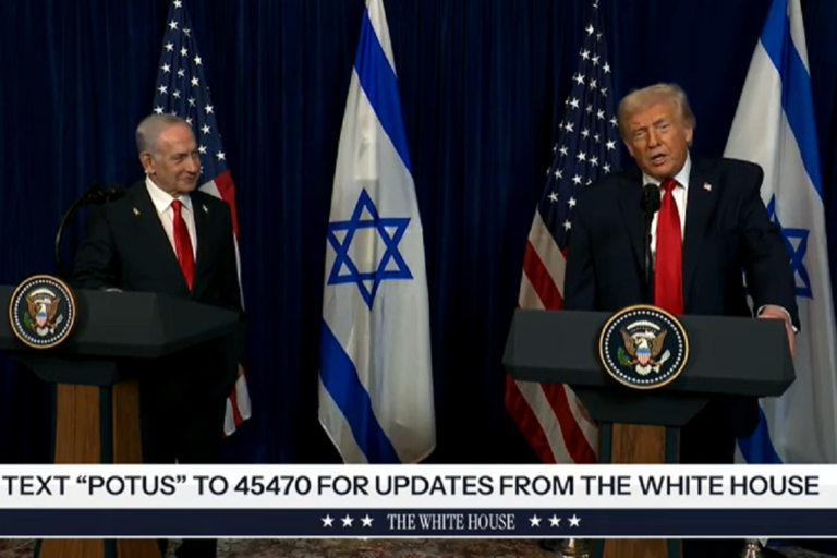 Iran Serang Israel dengan Rudal, Trump Minta Netanyahu Tidak Balas