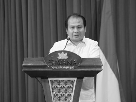 Mempertahankan Semangat Ekonomi Rakyat