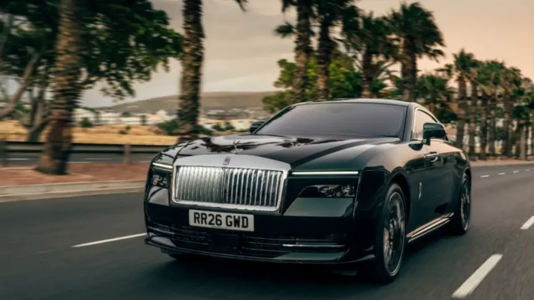 Rolls-Royce Spectre Series II resmi dirilis, jarak tempuh 628 km
