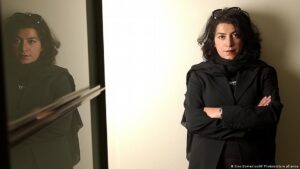 Seniman Pemberontak Marjane Satrapi Tutup Usia