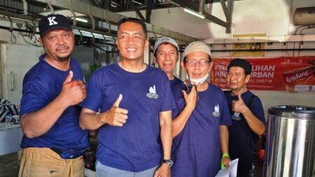 Idul Adha, Pengurus Masjid At Taqwa Polda Bali Bagikan 3.175 Bungkus Daging Kurban ke Masyarakat