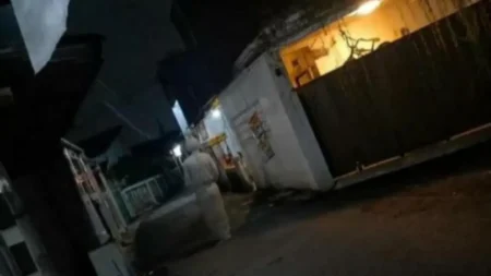 Pengalaman Warga Terhadap Teror Pocong: Takut Keluar Malam, Kehilangan Penghasilan, dan Anak yang Buat Konten Viral
