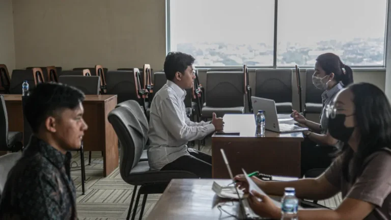 Cara Jawab Pertanyaan Gaji Saat Wawancara, Ahli Sarankan Ini!