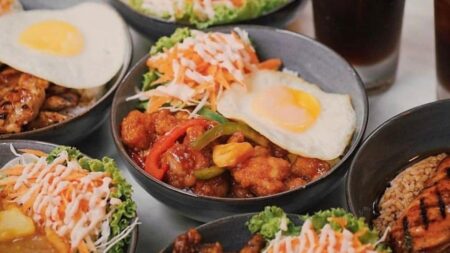 Cari kuliner dekat IKEA Kota Baru Parahyangan? 5 tempat makan wajib coba!
