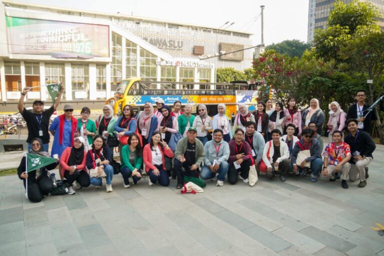 Menjelajah Glodok dengan UNIQLO Indonesia dan SANA, Pengalaman yang Membuat Jakarta Lebih Dekat