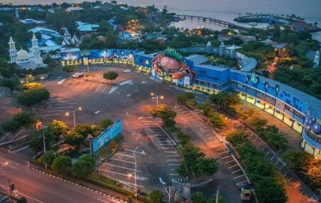 Lamongan Gelar Senam dan Pemeriksaan Kesehatan Gratis untuk 40 Ribu Lansia Hari Lanjut Nasional