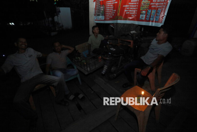 Kegelapan Sumatra, IESR Minta Reformasi Sistem Kelistrikan Nasional