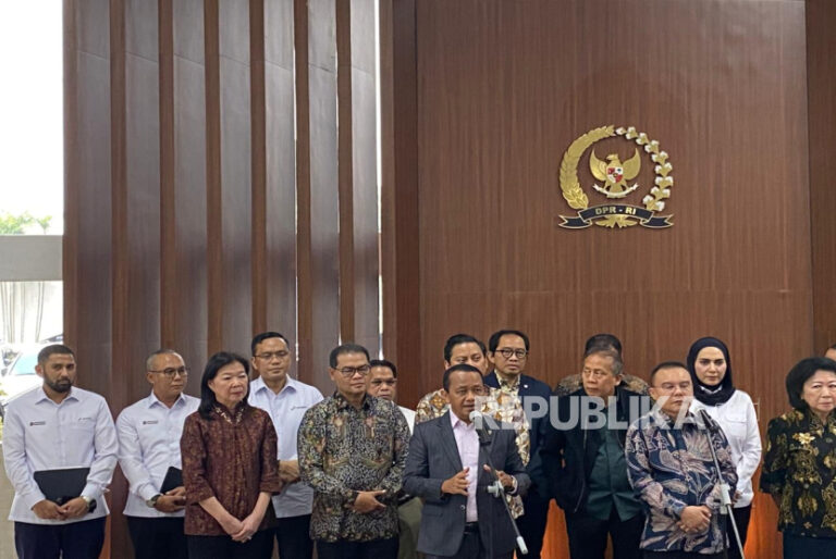 Bahlil: Ekspor Listrik Hijau ke Singapura Harus Saling Menguntungkan