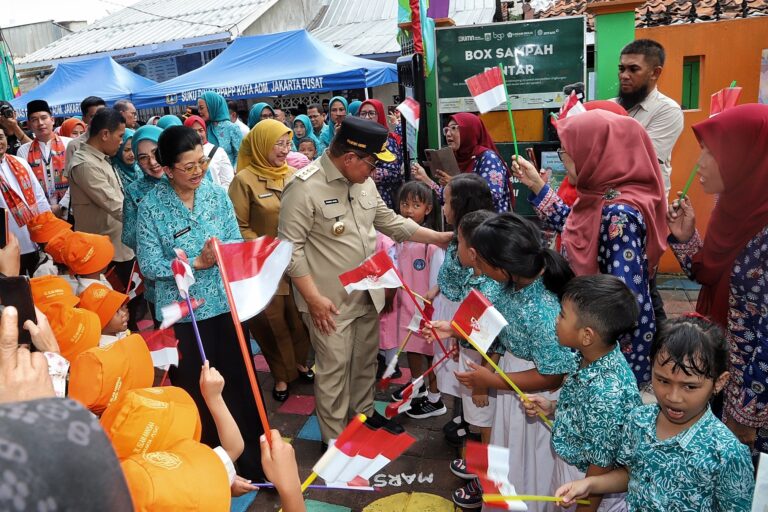 Perkuat Kesejahteraan Keluarga, DKI Tingkatkan RPTRA dan Ranperda
