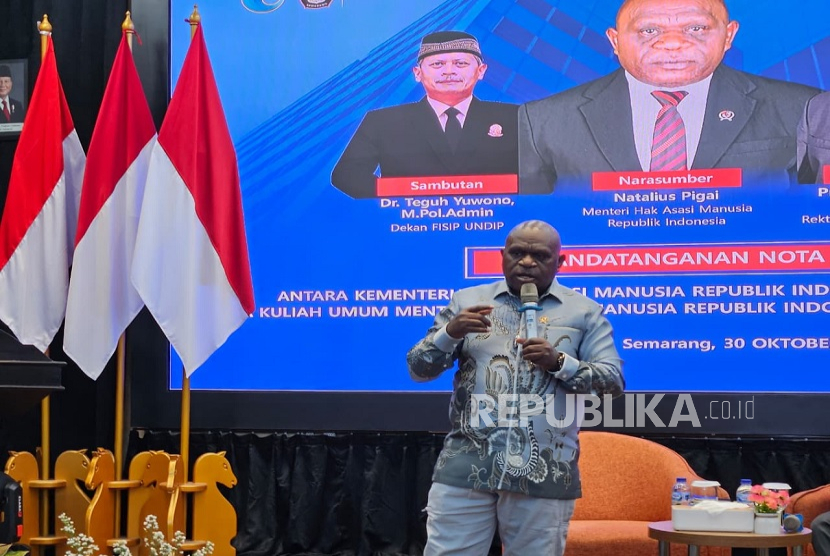 Pigai Kritik Menteri ESDM: Divestasi Freeport Harusnya Milik Papua Tengah