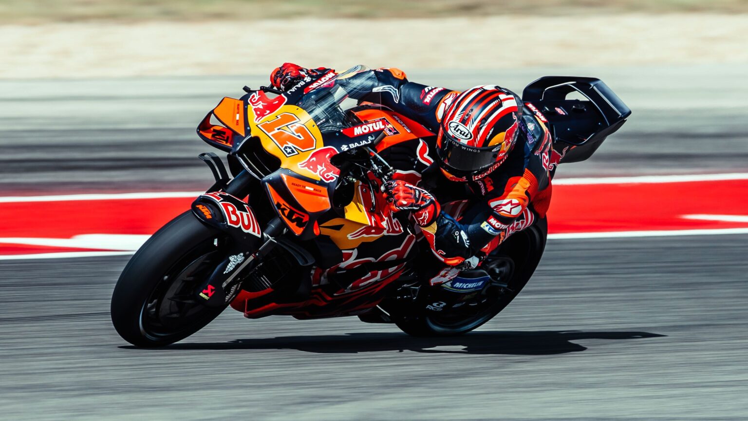 Vinales Dicoret KTM, Trauma Mengancam Karier Pembalap Terkuat Marquez