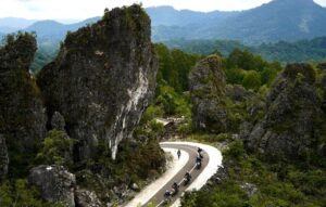 Ekspedisi Celebes: Jelajahi Keindahan Sulawesi dengan Gear Terbaik
