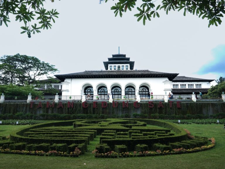Tempat Wisata Hits Bandung 2026 untuk Keluarga