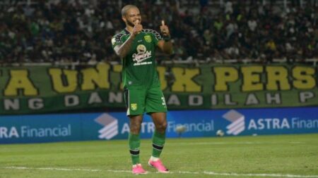 Persebaya vs Arema FC di Semifinal Piala Presiden 2026, Striker Keduanya Cedera