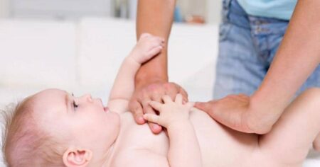 6 Teknik Pijat Batuk Anak untuk Meredakan Gejala, Perhatikan Titik Pijatan
