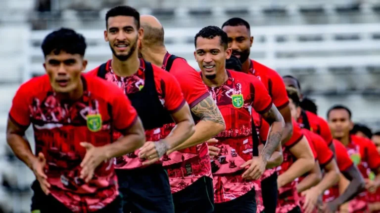 Resmi! Persebaya Surabaya Gelar Peluncuran Tim di Balai Kota Surabaya