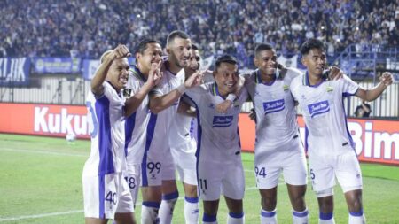 Igor Tolic Isyaratkan Persib Tak Akan Belanja Pemain Baru Meski Ramon Tanque and Dion Markx Pergi