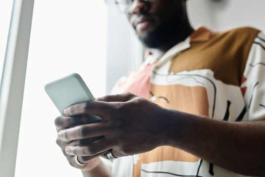 Langkah Cerdas Melindungi Privasi Data Pribadi di Tengah Maraknya Kejahatan Siber Langkah Cerdas Melindungi Privasi Data Pribadi di Tengah Maraknya Kejahatan Siber