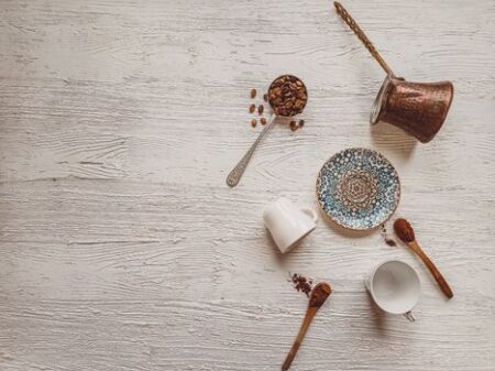 Panduan Starter Pack Hobi analog, Seduh Kopi Manual, dan Baking Pemula Panduan Starter Pack Hobi analog, Seduh Kopi Manual, dan Baking Pemula