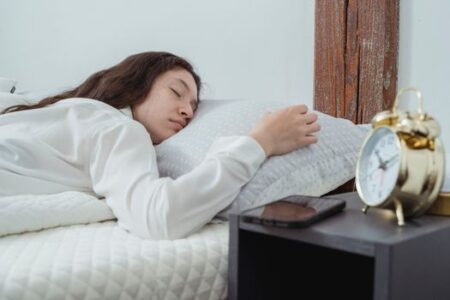 Rahasia Meningkatkan Produktivitas Kerja Melalui Pola Tidur Malam yang Berkualitas Rahasia Meningkatkan Produktivitas Kerja Melalui Pola Tidur Malam yang Berkualitas