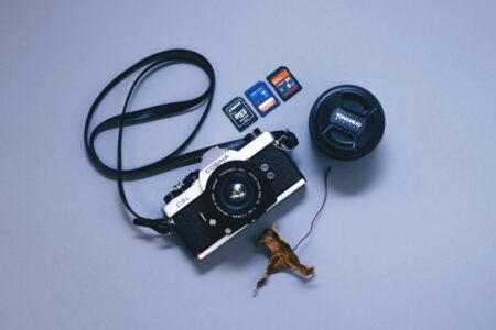 Panduan Starter Pack Hobi Populer: Fotografi Analog, Kopi Manual, dan Home Baking Pemula